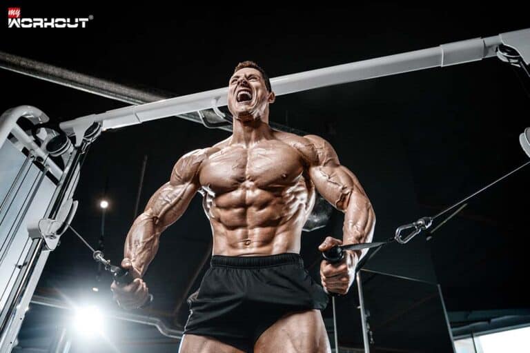 Geschichte der Fitness II – Der moderne Fitnesstrend Muskulöser Mann im Fitnessstudio