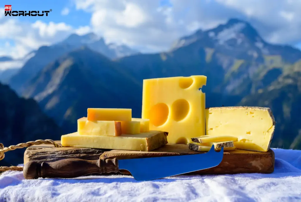 Svhweizer Käse mit Bergen im Hintergrung