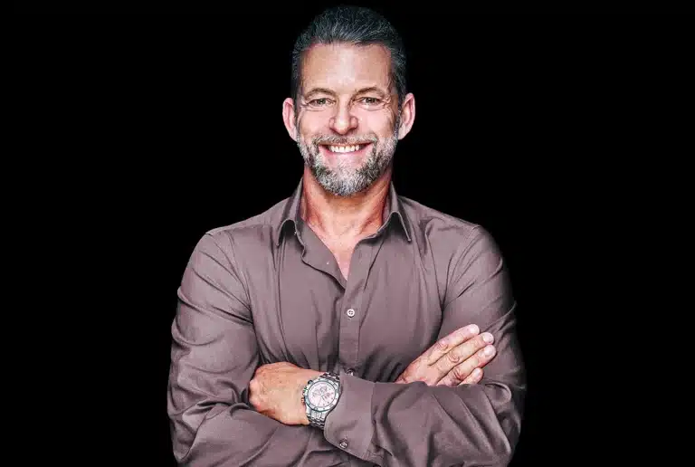 Fit über 50 – Wie Krafttraining deine persönliche Revolution entfacht und das Altern umkrempelt Fit über 50 - Andreas Trienbacher